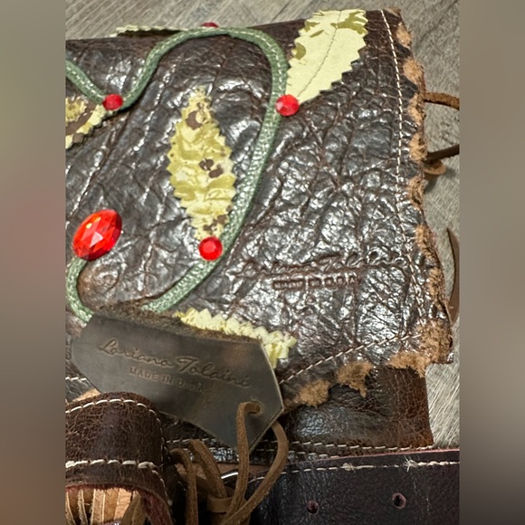 Loriano Tolaini Handmade Leather Boho Bag with Fringe and Embellishments - Picture 4 of 17